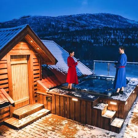 Reisa Lodge