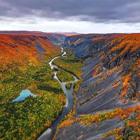 Reisa 롯지 스토스렛