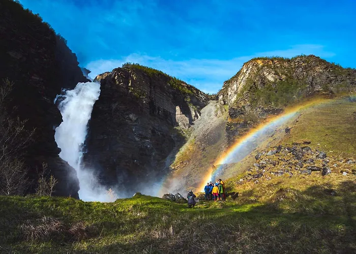 Reisa بيت خشبي *